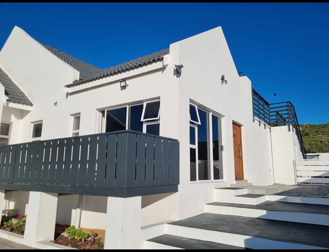 4 BEDROOM HOUSE FOR SALE IN ST HELENA VIEWS